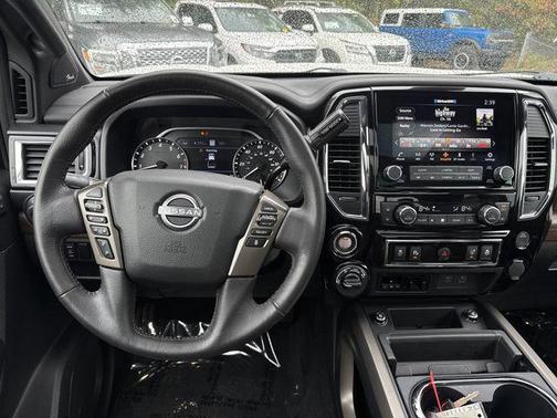 2024 Nissan Titan Platinum Reserve