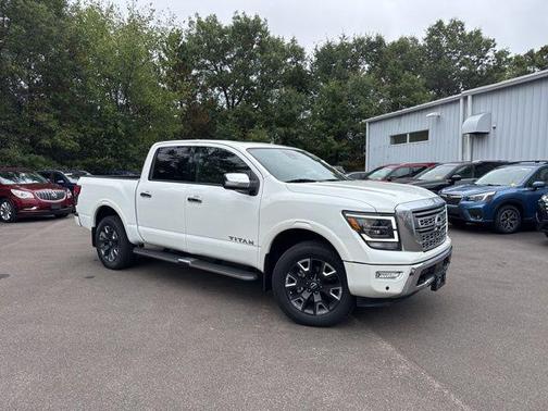 2024 Nissan Titan Platinum Reserve