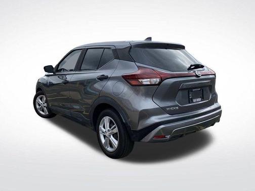 2021 Nissan Kicks S