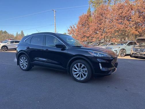 2021 Ford Escape Titanium