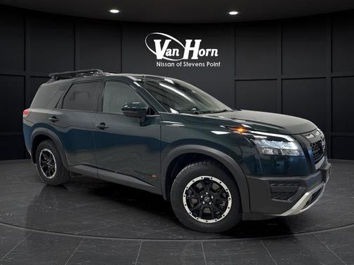2024 Nissan Pathfinder Rock Creek 4WD