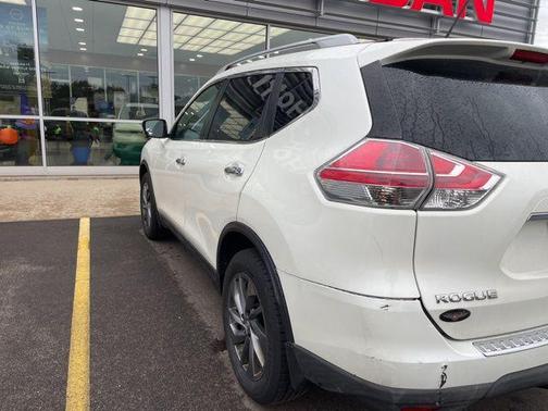 2015 Nissan Rogue SL