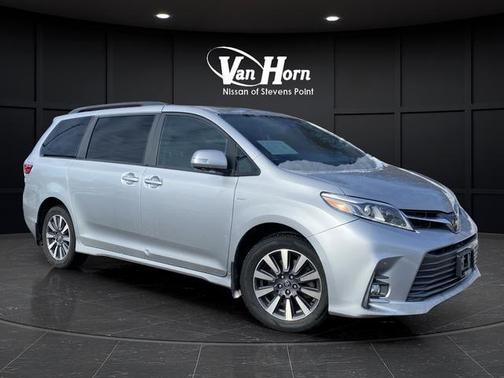 2020 Toyota Sienna Limited Premium