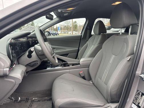 2024 Hyundai ELANTRA HEV Blue