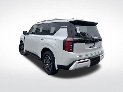 2025 Nissan Armada Platinum 4WD