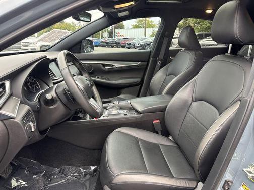 2024 INFINITI QX55 LUXE