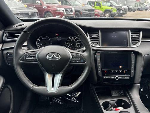 2024 INFINITI QX55 LUXE
