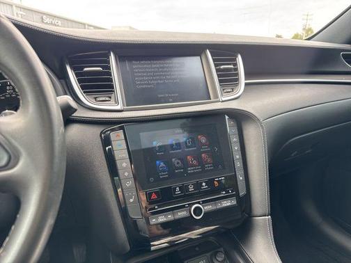 2024 INFINITI QX55 LUXE