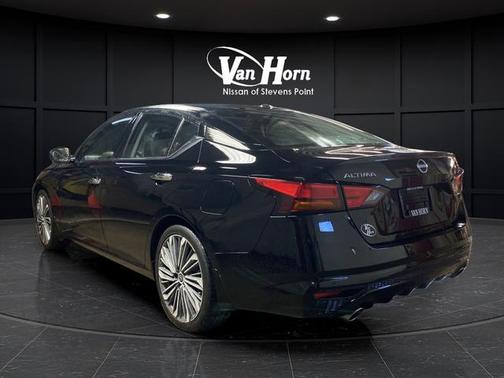 2024 Nissan Altima 2.5 SL