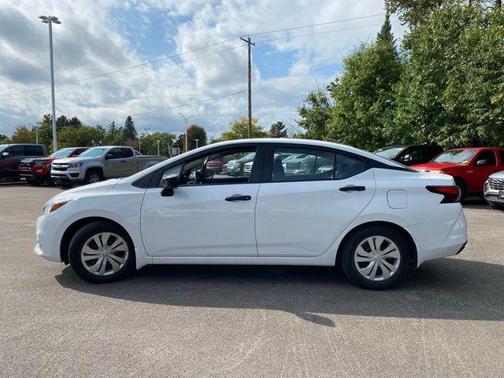 2020 Nissan Versa 1.6 S