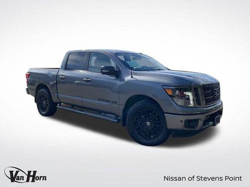2019 Nissan Titan SV