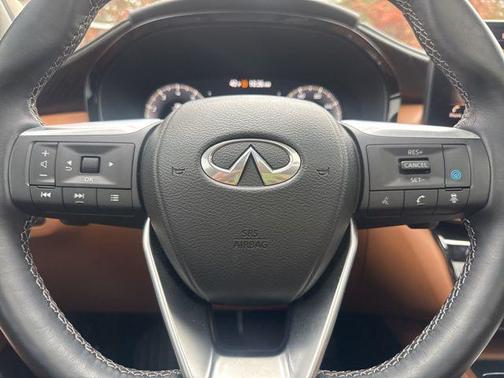 2023 INFINITI QX60 SENSORY