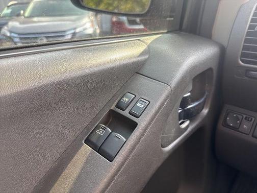 2005 Nissan Frontier NISMO Off Road