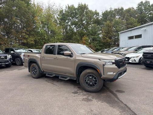 2024 Nissan Frontier PRO-4X