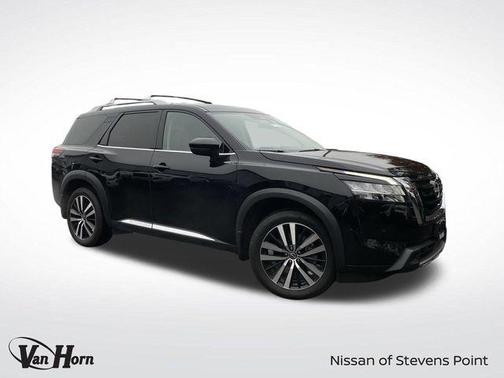 2024 Nissan Pathfinder Platinum 4WD