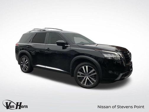 2024 Nissan Pathfinder Platinum 4WD