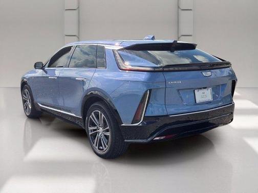 Blue Graphite 2027 Cadillac LYRIQ Luxury