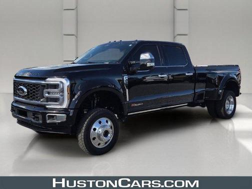 Black Metallic 2026 Ford F-450 Platinum