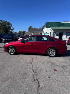 2016 Hyundai SONATA SE