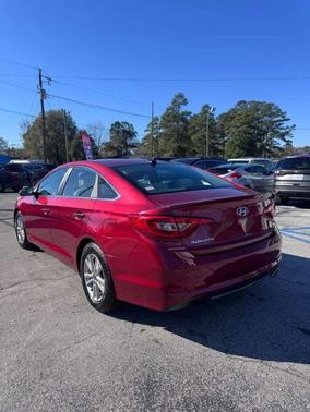 2016 Hyundai SONATA SE
