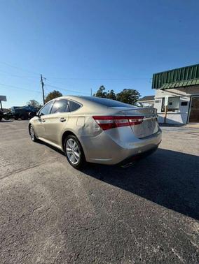 2014 Toyota Avalon XLE