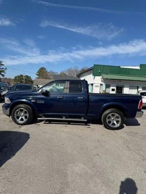 2017 RAM 1500 Laramie