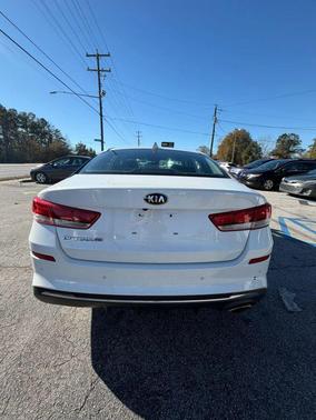 2020 Kia Optima LX