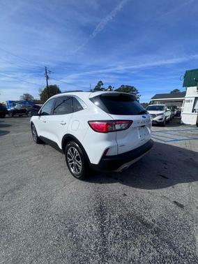 2021 Ford Escape SEL