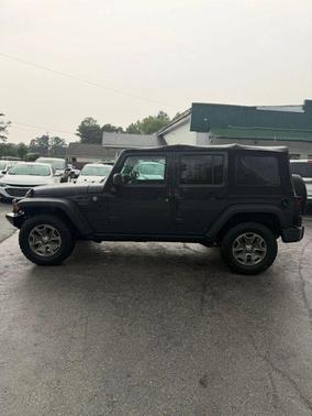 Gray 2016 Jeep Wrangler Unlimited Rubicon