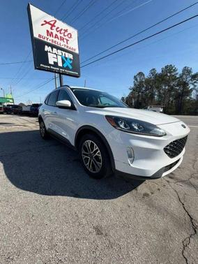 2020 Ford Escape SEL