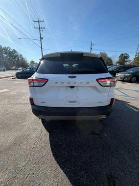 2020 Ford Escape SEL