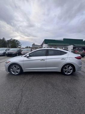 2017 Hyundai ELANTRA Limited