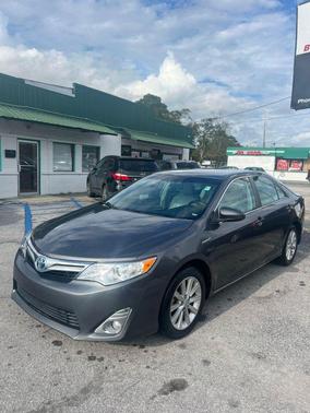 2014 Toyota Camry Hybrid XLE