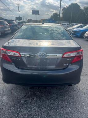 2014 Toyota Camry Hybrid XLE