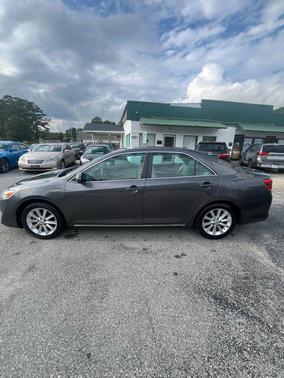 2014 Toyota Camry Hybrid XLE