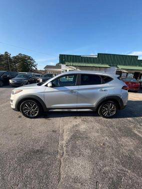 2019 Hyundai TUCSON SE