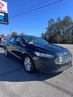 2014 Ford Fusion SE