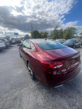 2015 Chrysler 200 C