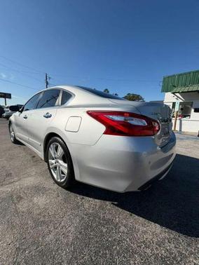 2016 Nissan Altima 3.5 SL