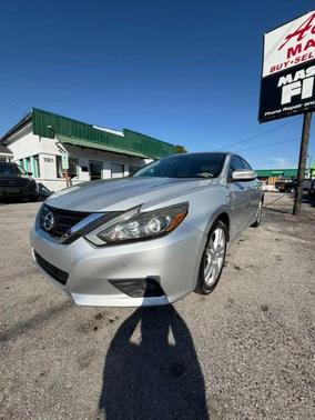 2016 Nissan Altima 3.5 SL