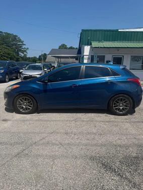 Blue 2014 Hyundai ELANTRA Base