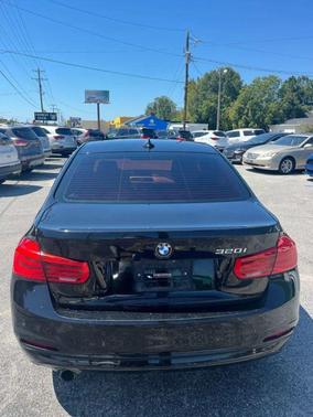 2018 BMW 320 i
