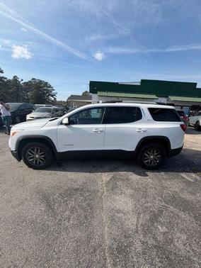 2017 GMC Acadia SLT-1