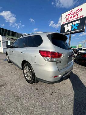 2016 Nissan Pathfinder S