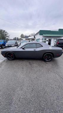 2013 Dodge Challenger SXT