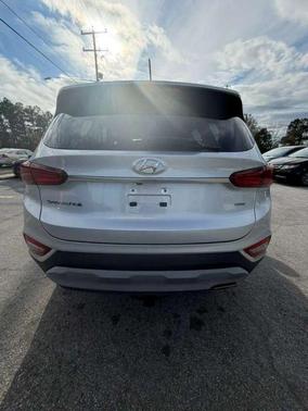 2019 Hyundai SANTA FE SE 2.4