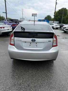 Silver 2013 Toyota Prius Two