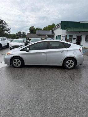 Silver 2013 Toyota Prius Two