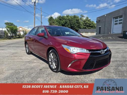 Ruby Flare Pearl 2017 Toyota Camry SE
