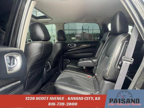 2017 INFINITI QX60 Base